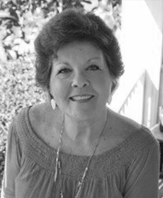 Lindsay Bennett '75